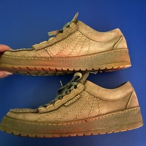 Mephisto, men’s shoes, size 10, tan